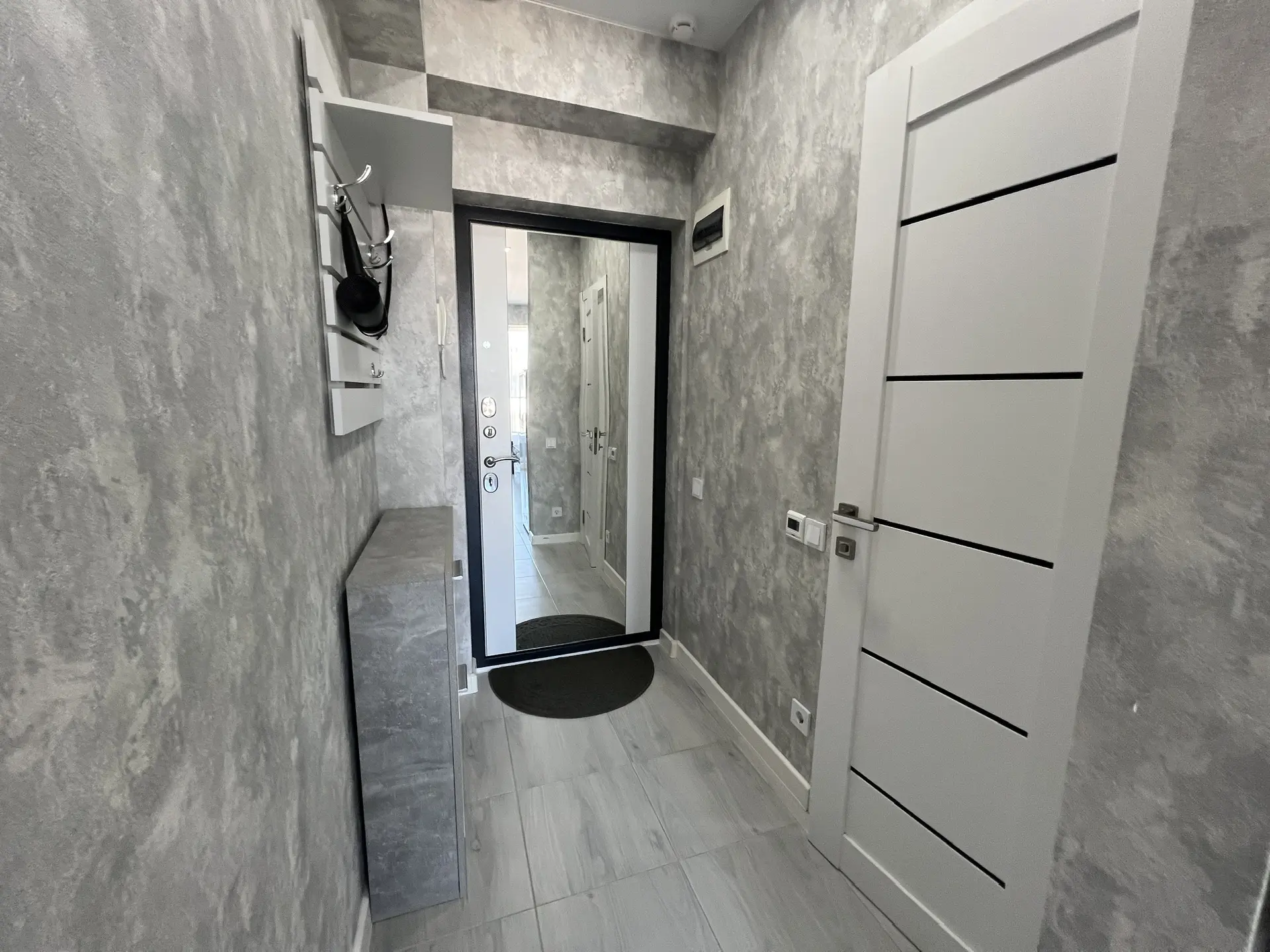 . Квартира в многоквартирном доме Апартамент с видом на море на первой линии. Дагомыс