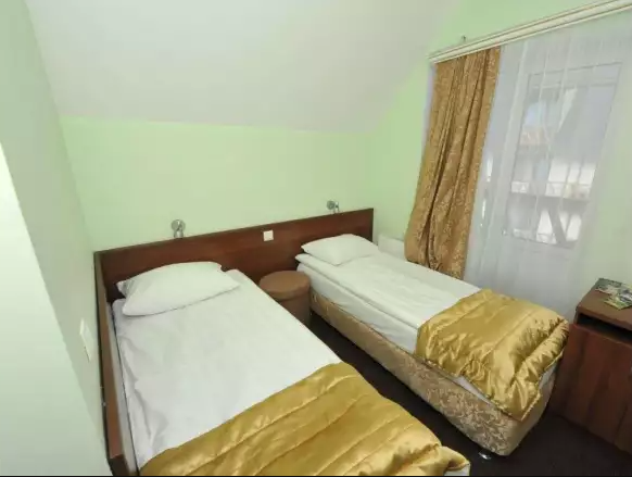 Эконом. Гостиничный комплекс «NASTUP». Домбай-гостиницы