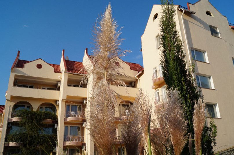 . Отель Крымский. Ялта . Отель Крымский. Ялта