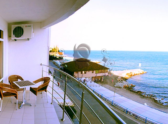 Апартаменты с мини-кухней, двухкомнатные. Отель "Da Vasko". Семидворье