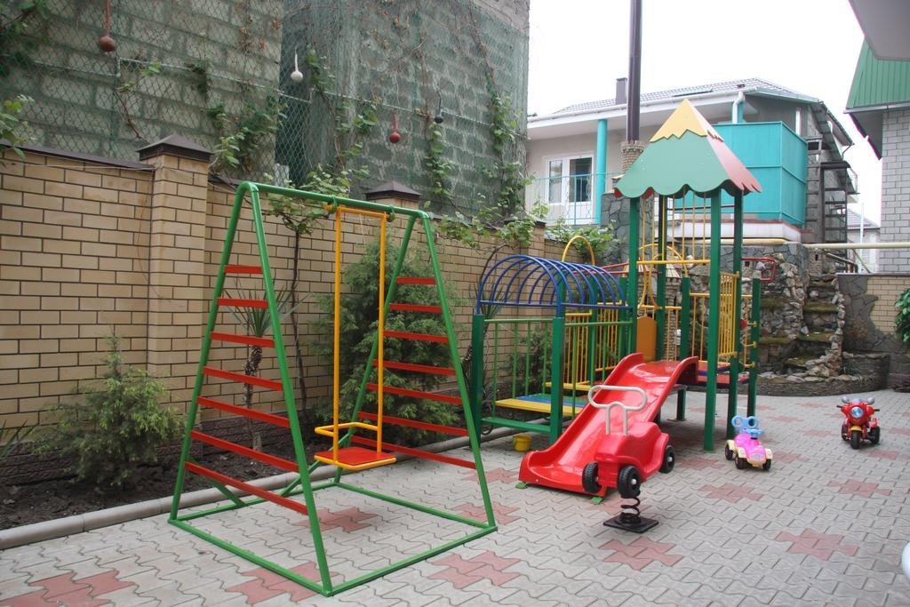 . Гостиница "Azat" (Азат). Нижнее Джемете