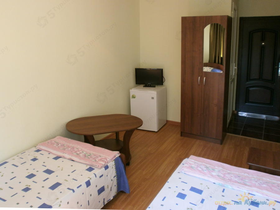 2, 3, 4-х местный номер. Отель "АЭЛИТА". Лермонтово