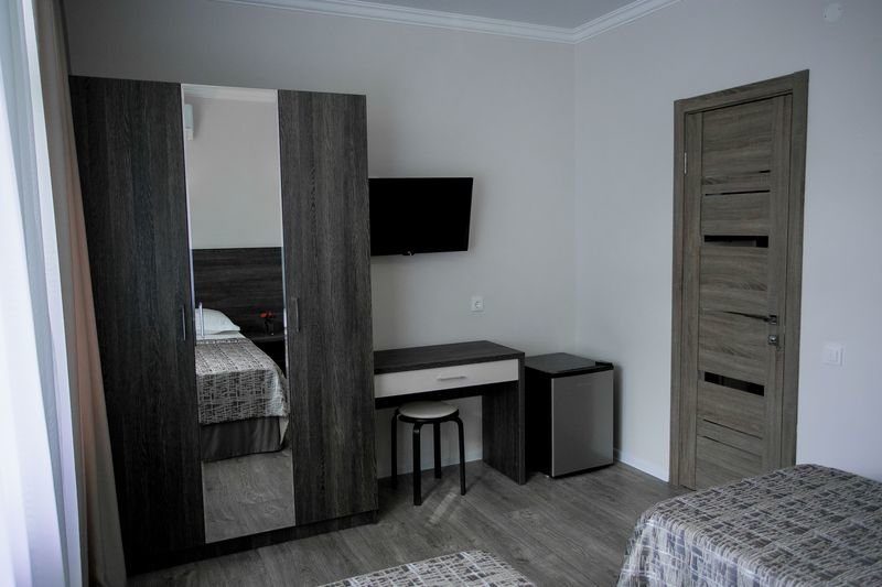 . Отель "LaV" . Анапа