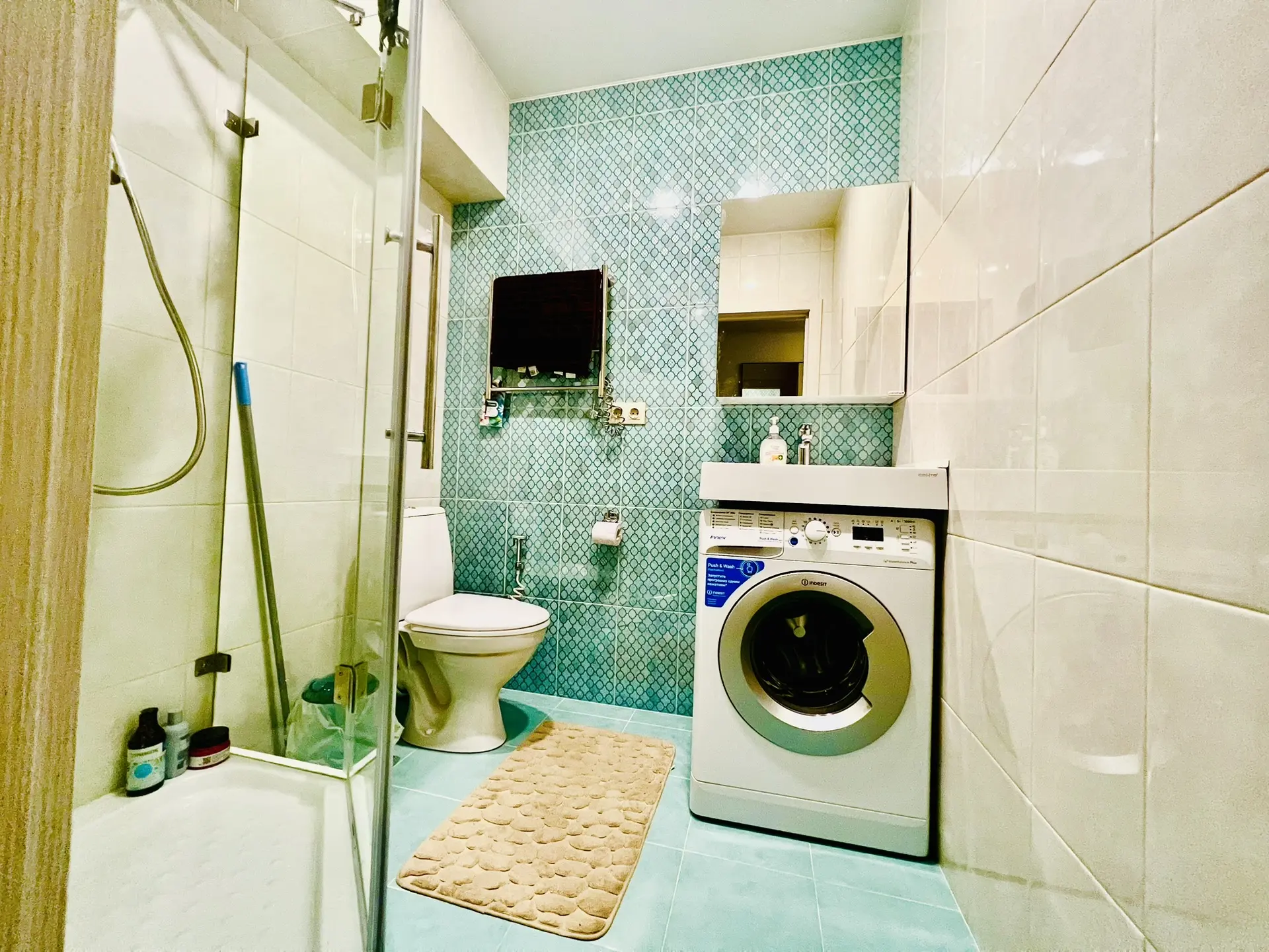 . Квартира в многоквартирном доме Уюрный апартамент на первой береговой. Дагомыс