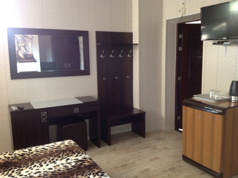 Двухместный	номер.  Минигостиница MALL (МОЛЛ). Судак