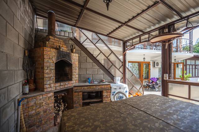 . Гостевой дом Пролетарская 12. Гурзуф