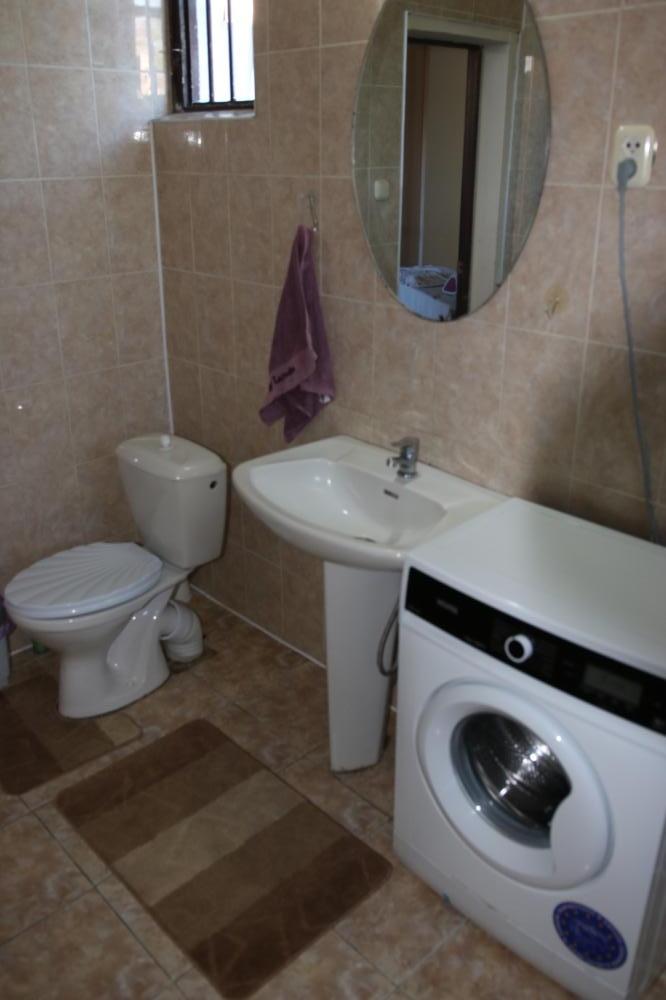 . Апартаменты Люкс Ардзинба 33 . Сухум