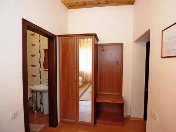 2-х местный «Стандарт». Отель «Каприз». Домбай-гостиницы