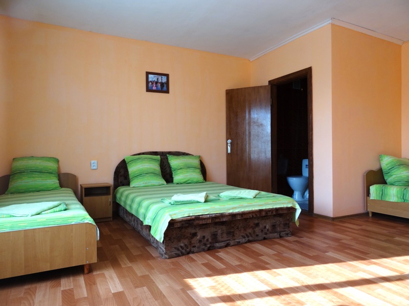 4-х местный номер Стандарт. Гостевой дом "Песок и Море". Севастополь