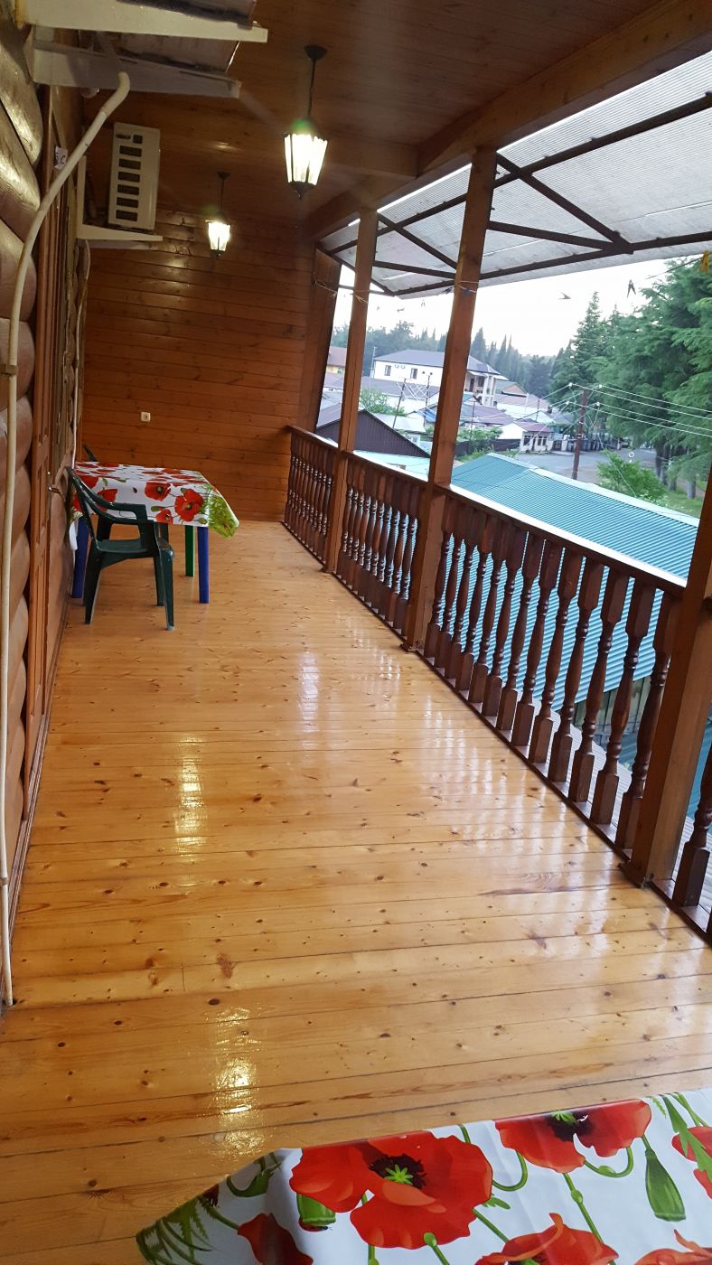 . Гостевой дом У Ирины. Пицунда