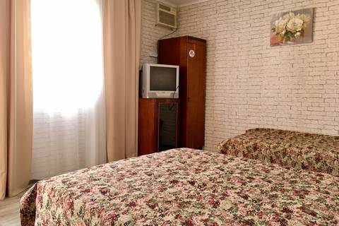 3-х местный номер «Зефир». Гостевой дом «У Андрея». Джубга