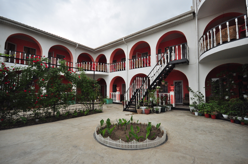 . Гостиница "Морской бриз". Симферополь