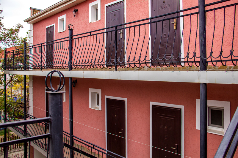 . Гостевой дом «Ле-Ди». Саки