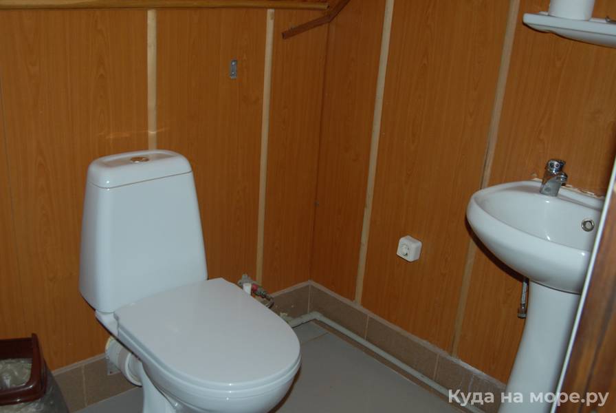 № 30 Люкс мансардный двухкомнатный. Гостевой дом «Фламинго». Архипо-Осиповка № 30 Люкс мансардный двухкомнатный. Гостевой дом «Фламинго». Архипо-Осиповка