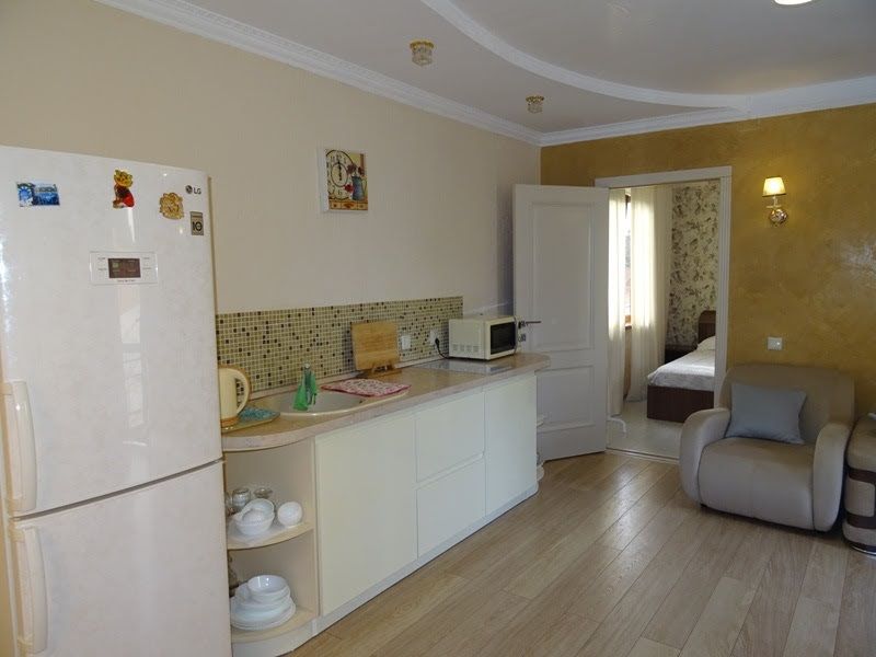 . Отель "Мыс Надежда" . Гагра