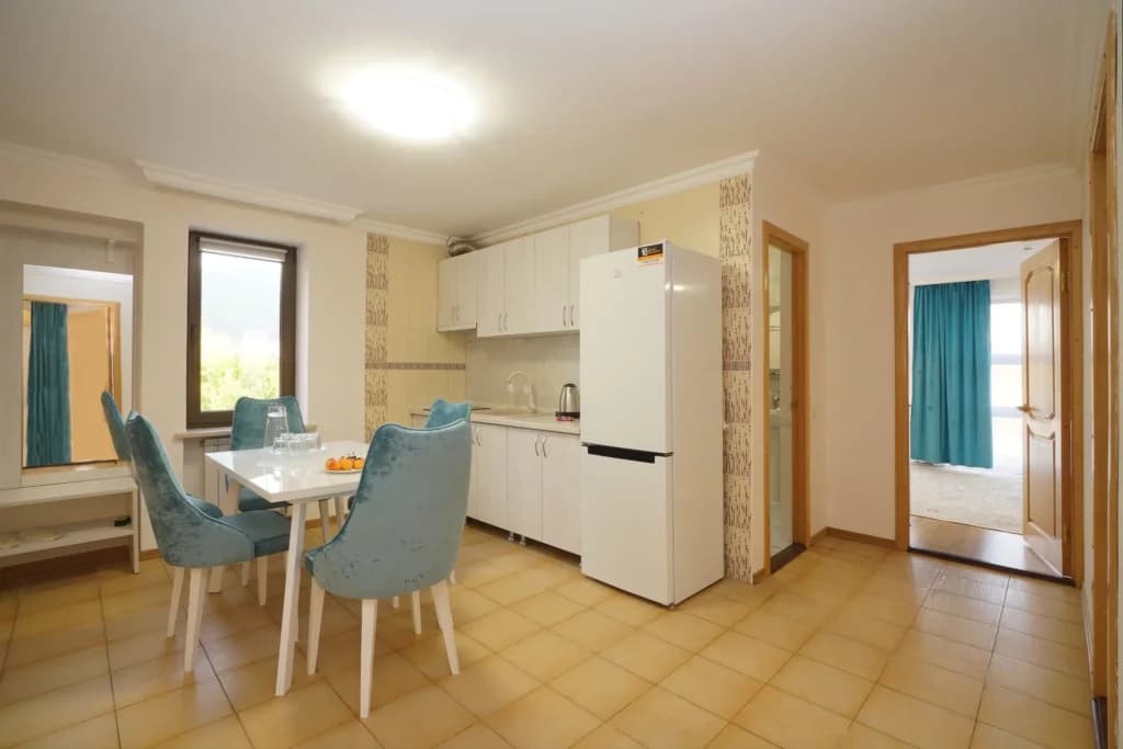 Апартаменты. Отель "Центральный". Геленджик