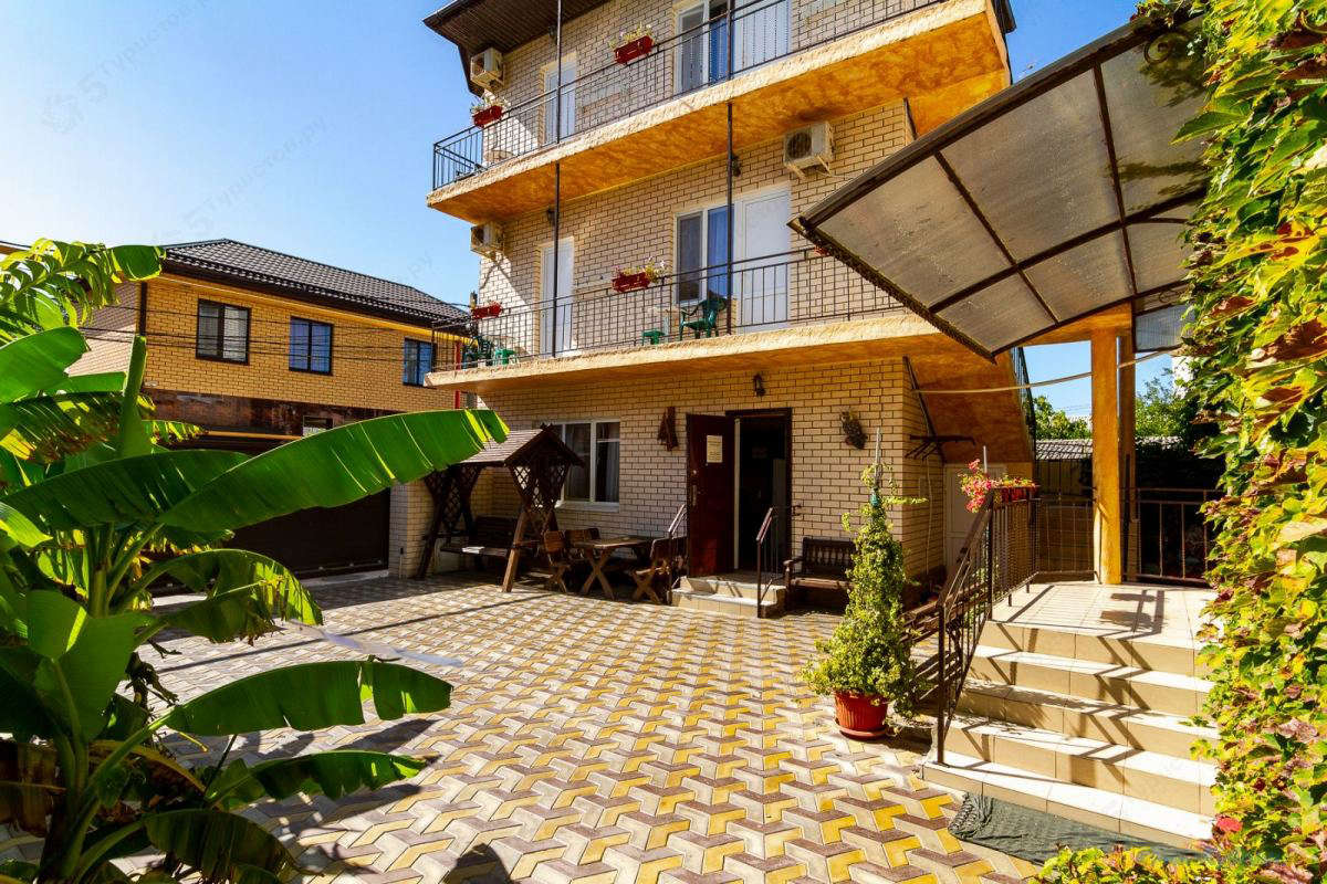 . Гостевой дом "Дом у моря" ("Villa Costa"). Нижнее Джемете