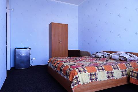 3-х местный «Стандарт». Гостевой дом Династия. Береговое