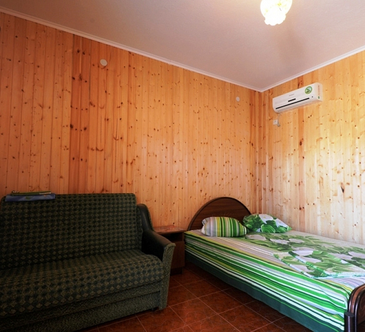 Стандарт. Гостевой дом Любовь. Голубицкая