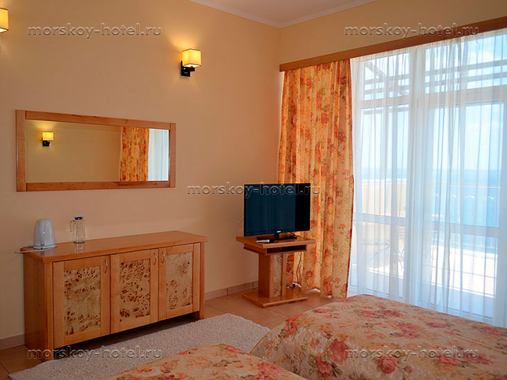 Cтандартный Премиум. Отель "Морской". Семидворье