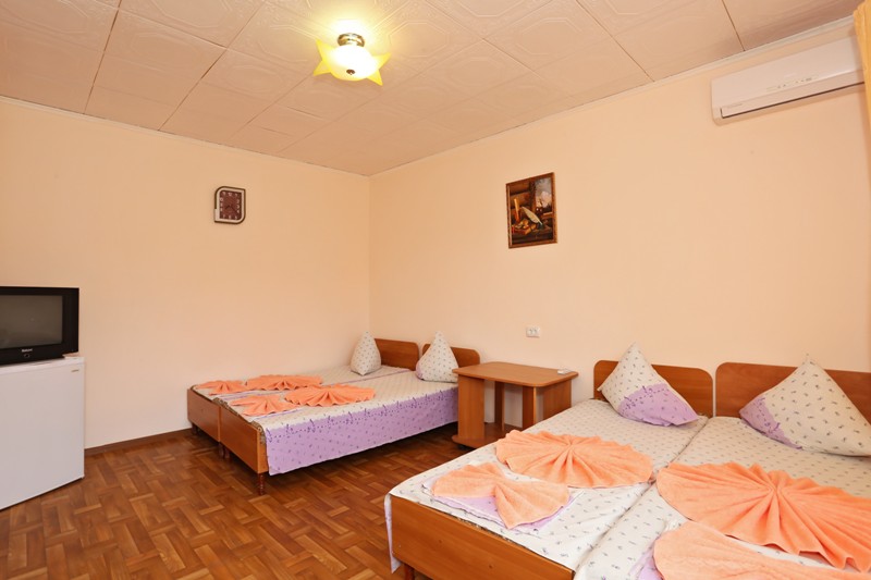 . Гостевой дом Елена. Коктебель