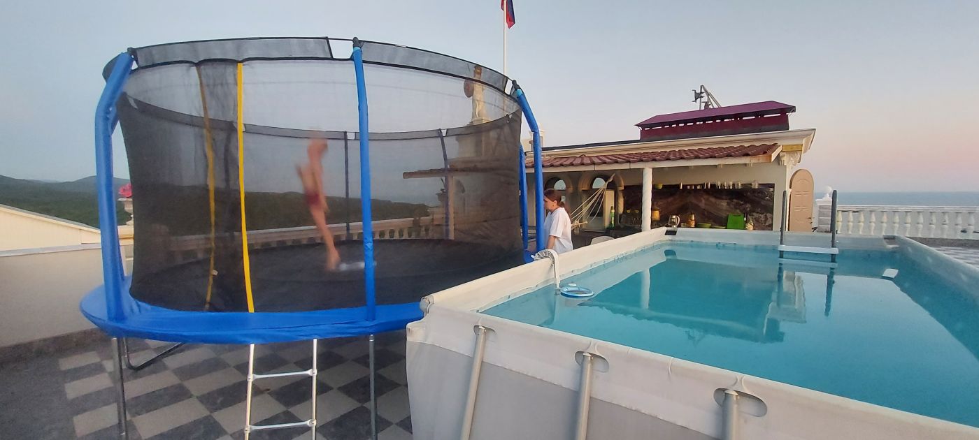 . Гостевой комплекс Ласточкино гнездо. Туапсе