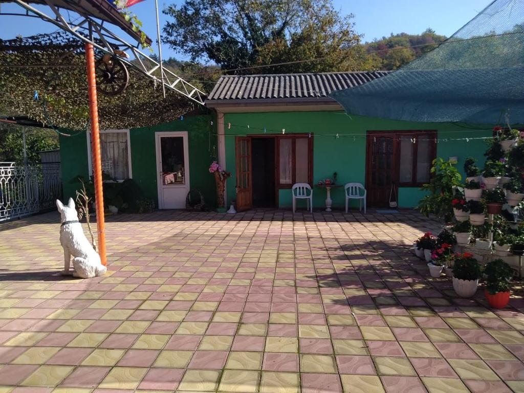 . Частный сектор На Весенней 51 Не сдает. Туапсе