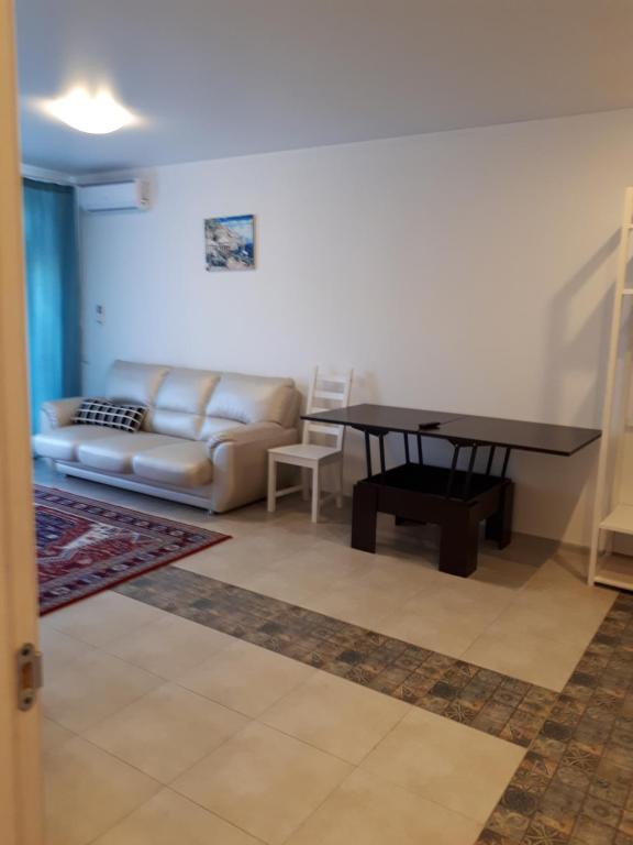 . Частный сектор Коттеджный поселок . Новомихайловский