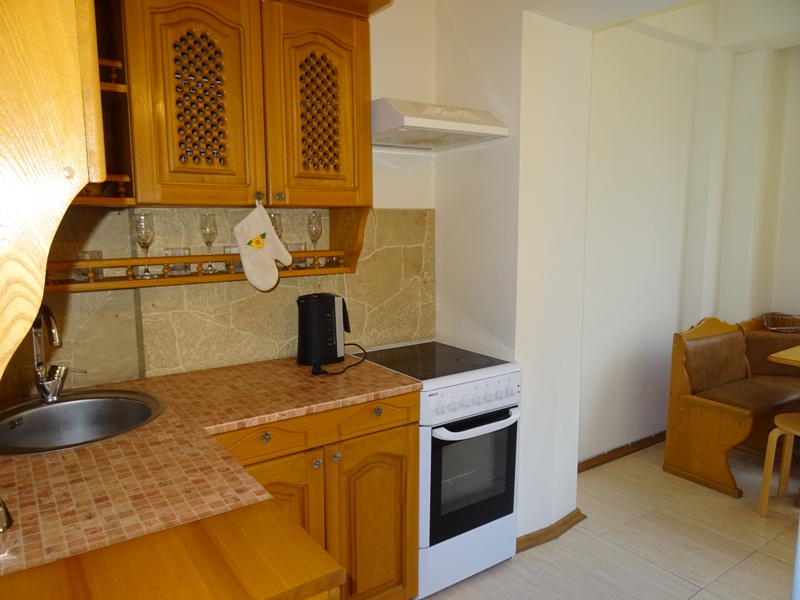 . Квартира в многоквартирном доме Лакоба 28, кв. 13. Новый Афон