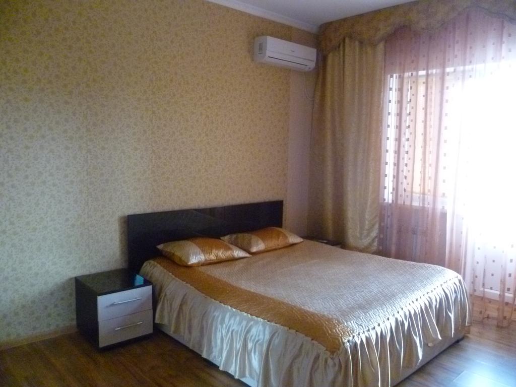 . Гостевой дом У Наталии . Джубга