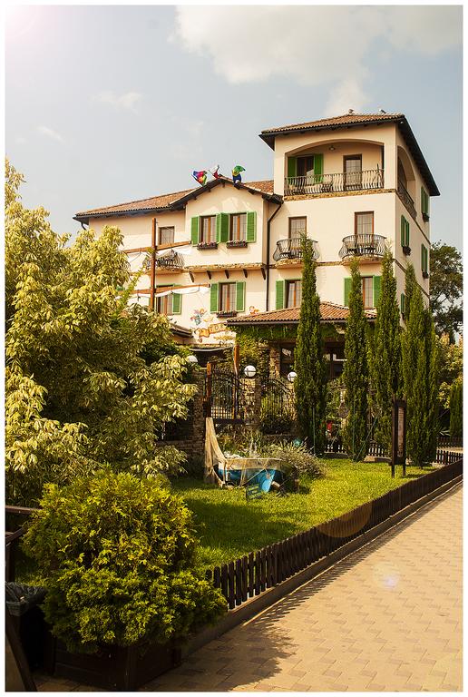 . Гостевой комплекс «TORTUGA». Небуг