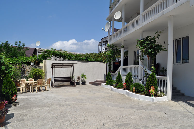 . Гостевой дом Дубовая роща. Лермонтово