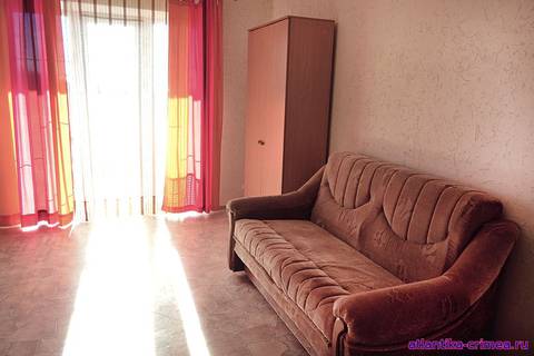 . Гостевой дом «Атлантика». Евпатория