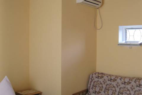 Стандарт 3-х местный. Гостевой дом "Лето". Евпатория