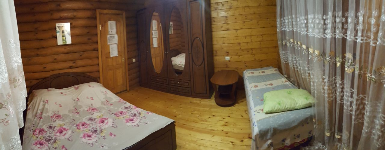 . Гостевой дом У Ирины. Пицунда