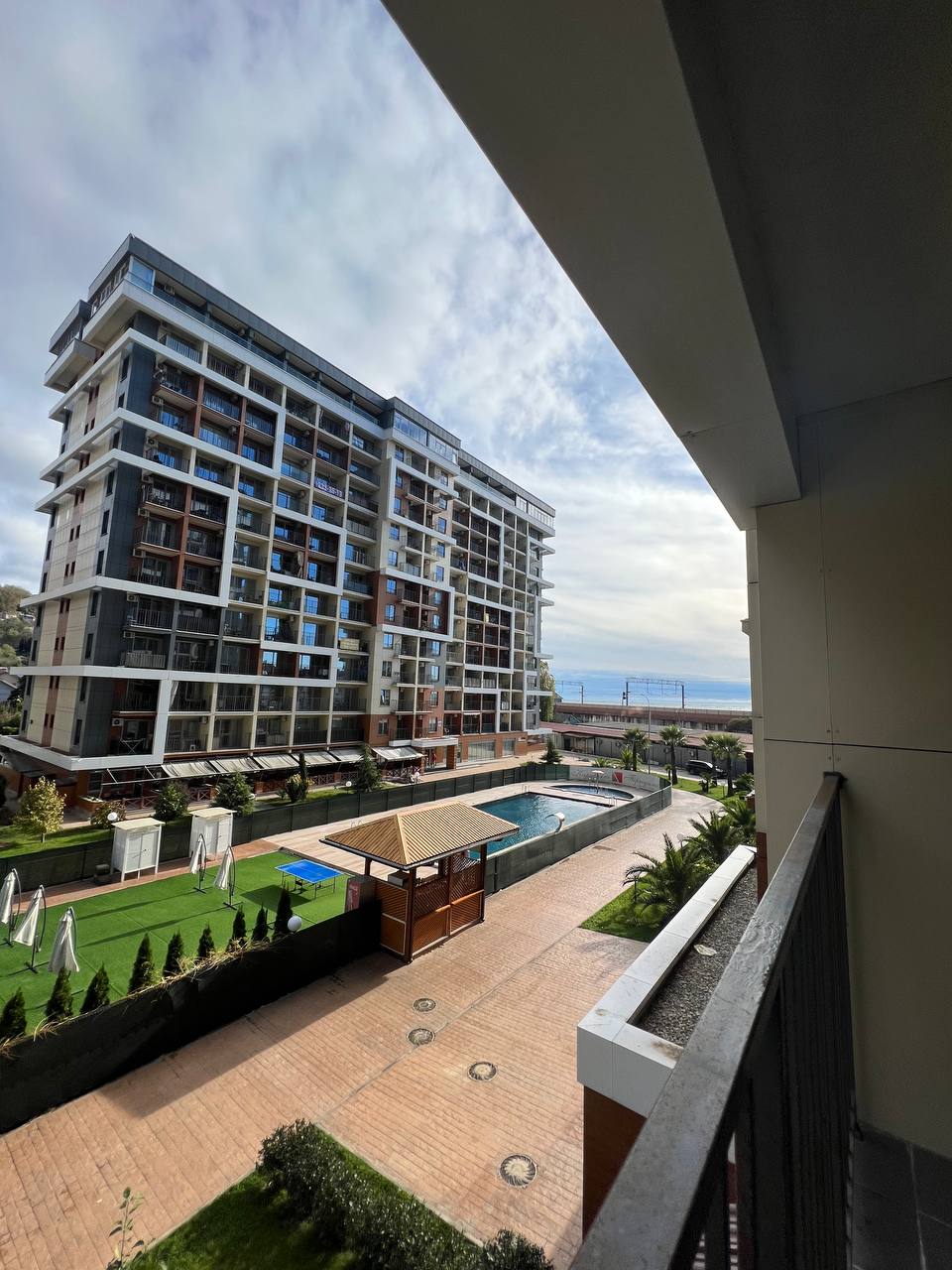 . Квартира на первой береговой  с видом на море и бассейн. Дагомыс