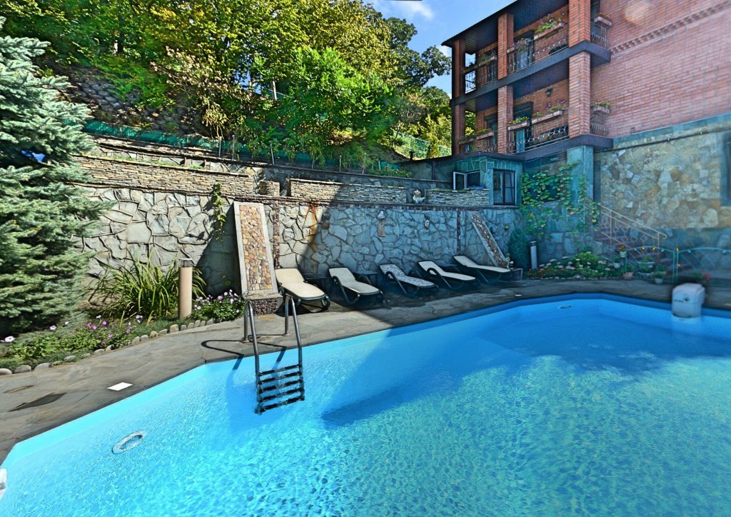 . Гостевой дом "Сказка". Криница