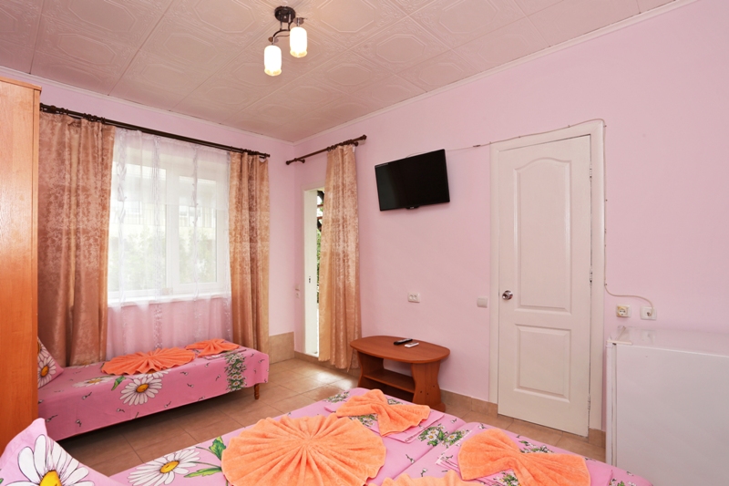 . Гостевой дом Елена. Коктебель