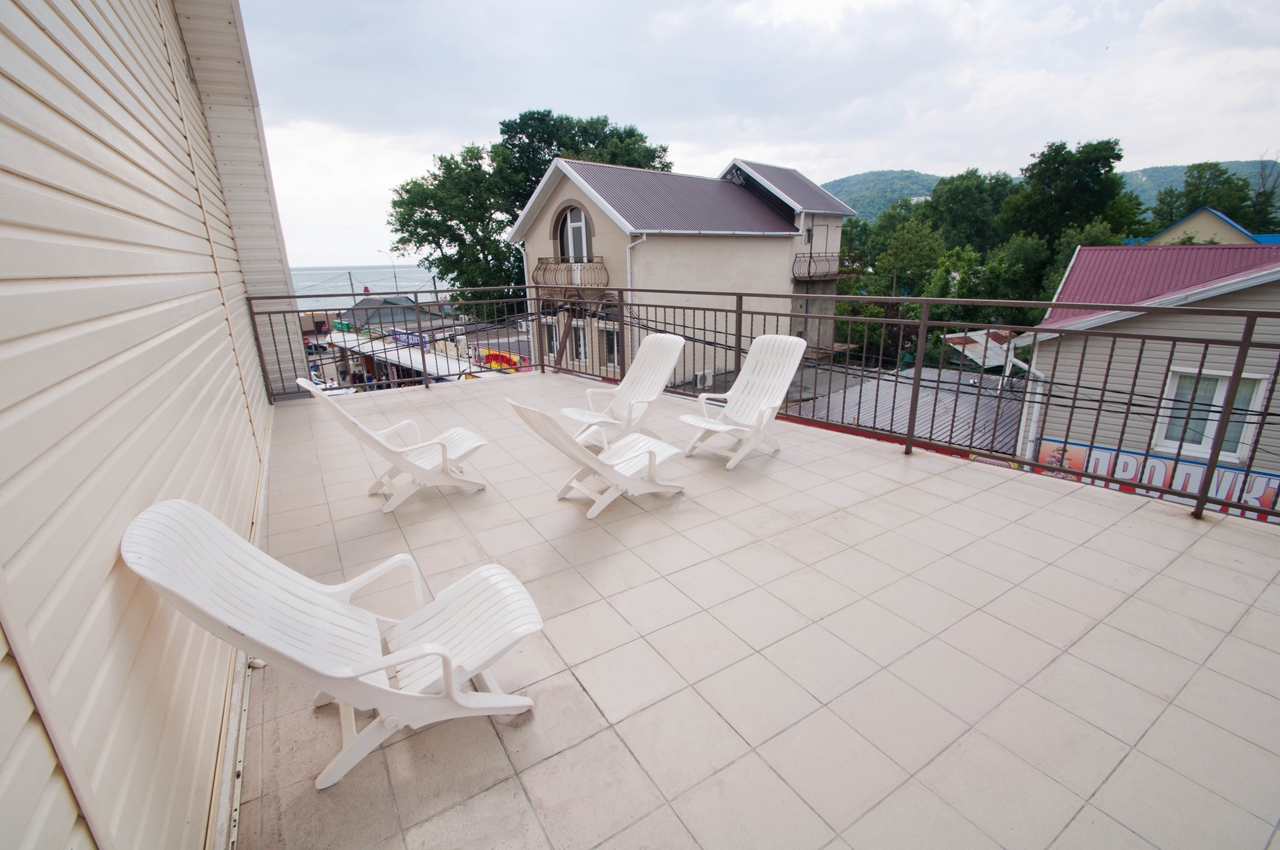 . Гостиница "Виктория" 2*. Лермонтово