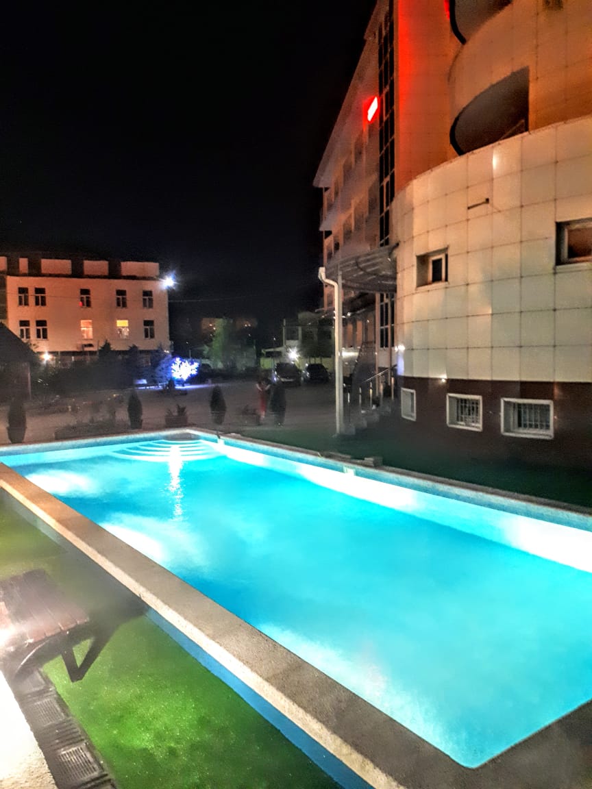 . Гостиница "Парадиз". Ольгинка