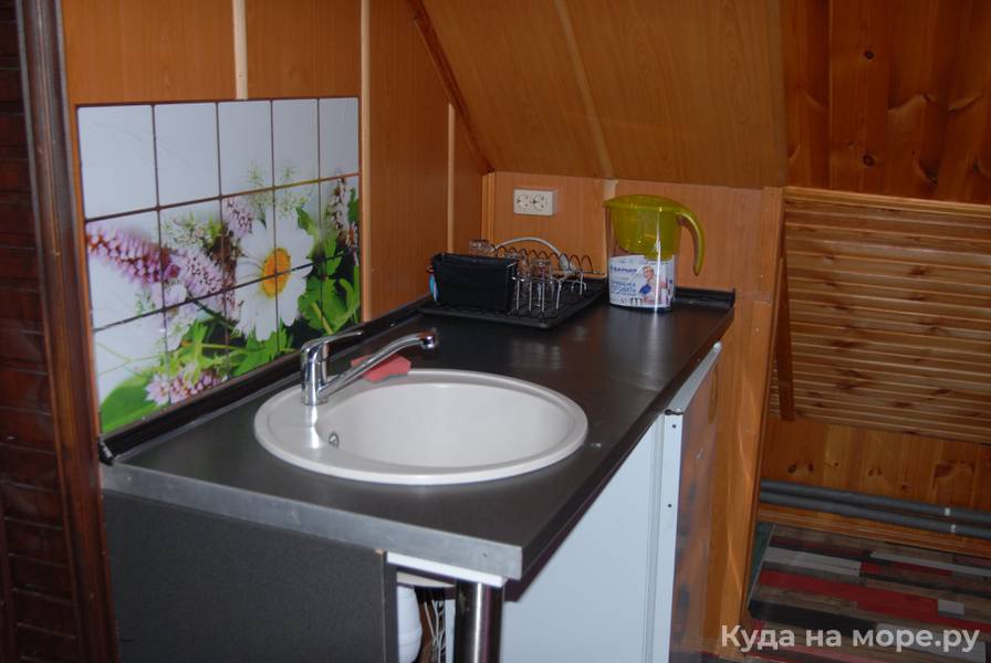 № 30 Люкс мансардный двухкомнатный. Гостевой дом «Фламинго». Архипо-Осиповка № 30 Люкс мансардный двухкомнатный. Гостевой дом «Фламинго». Архипо-Осиповка