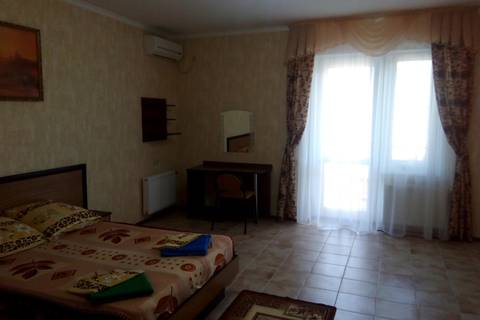 4-х местные апартаменты с кухней. Частный сектор "На Вишневой". Архипо-Осиповка