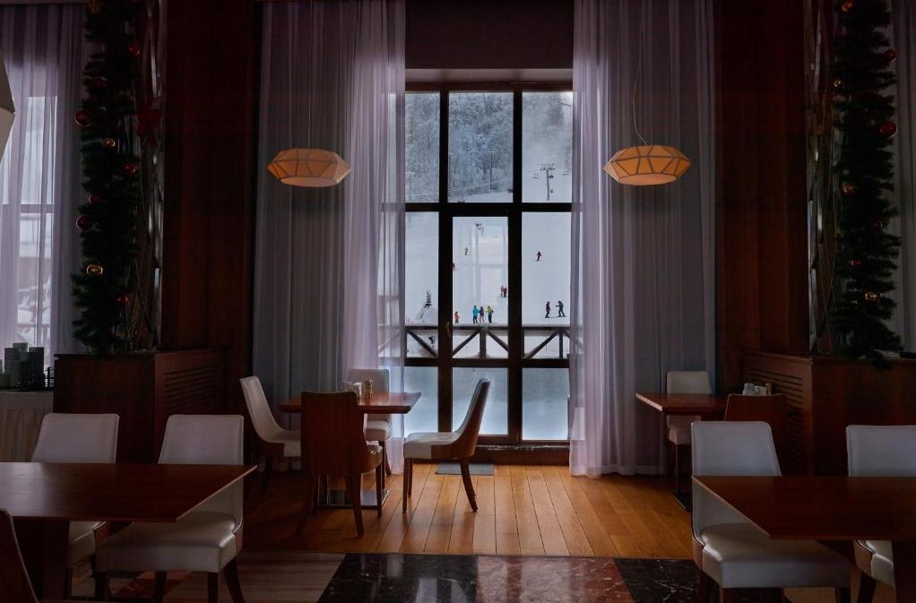 . Курортный отель Novotel Resort Krasnaya Polyana Sochi. Красная Поляна