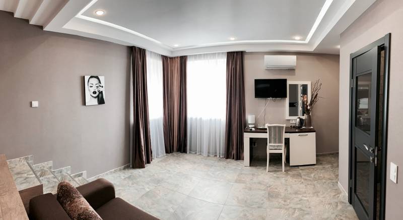 Стандарт-мезонин. Гостиница "Парк Авеню". Кореиз Стандарт-мезонин. Гостиница "Парк Авеню". Кореиз