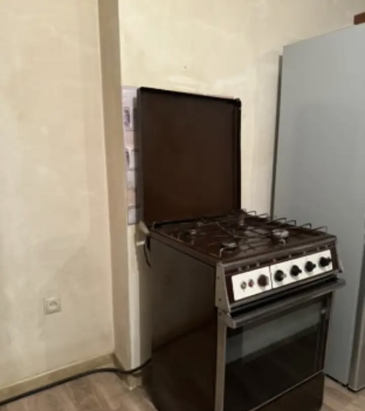 . Двухэтажный дом Сухум. Сухум