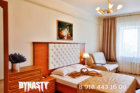 Трёхместная комната "Комфорт". Гостевой дом «Dynasty на Янтарной». Геленджик