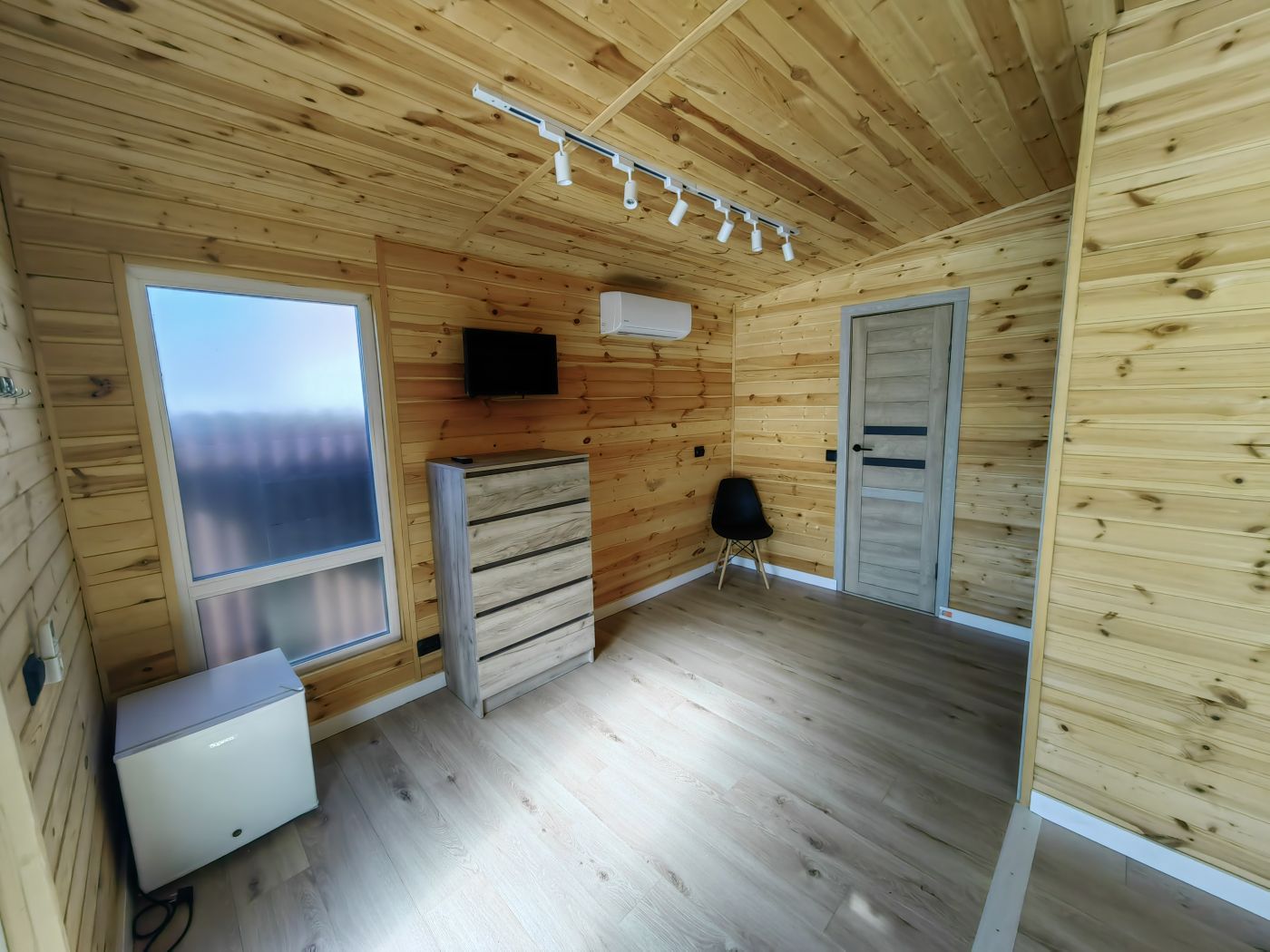 . Гостевой комплекс "Атмосфера". Сухум