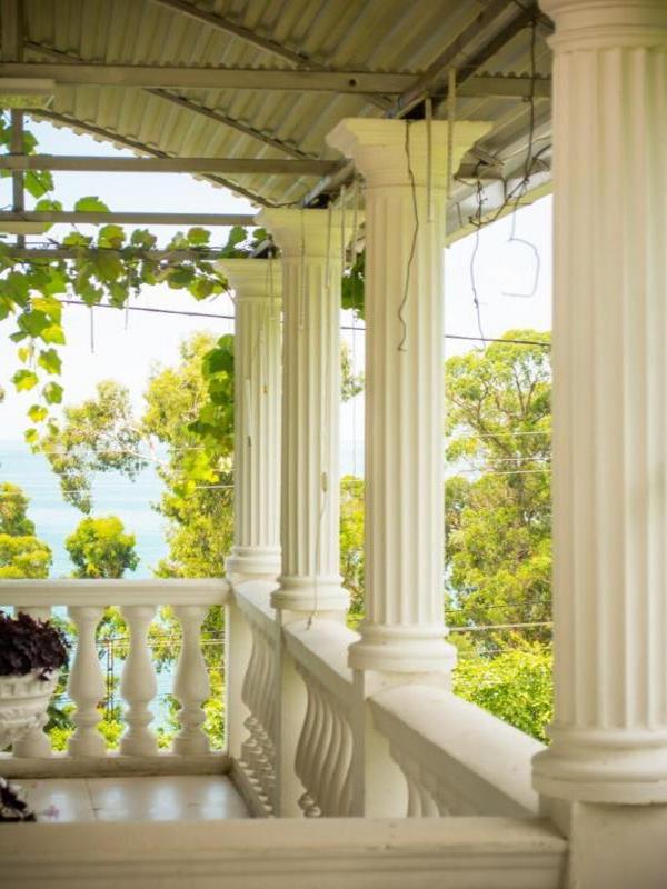 . Гостевой дом "Эдельвейс 2008" . Новый Афон