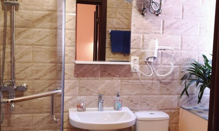 СЕМЕЙНАЯ СТУДИЯ (4+1). Отель "Юрзуф". Гурзуф