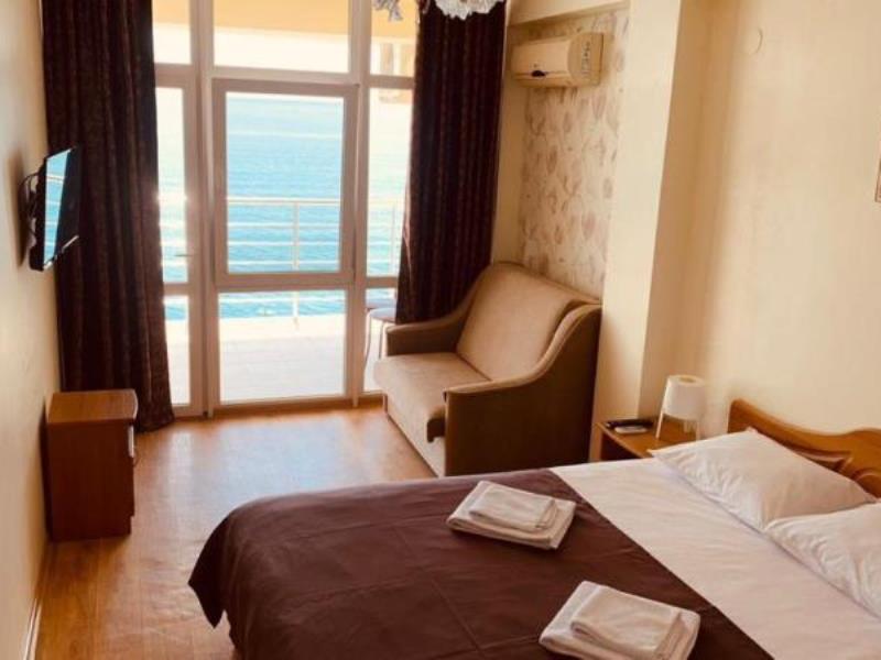 . Отель "Морской берег". Рыбачье